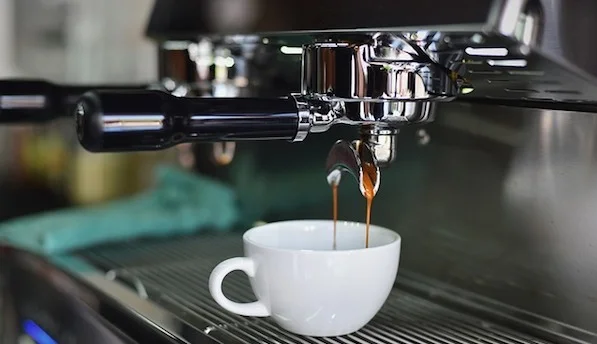 proc-pit-kavu-kazdy-den_nestle-professional