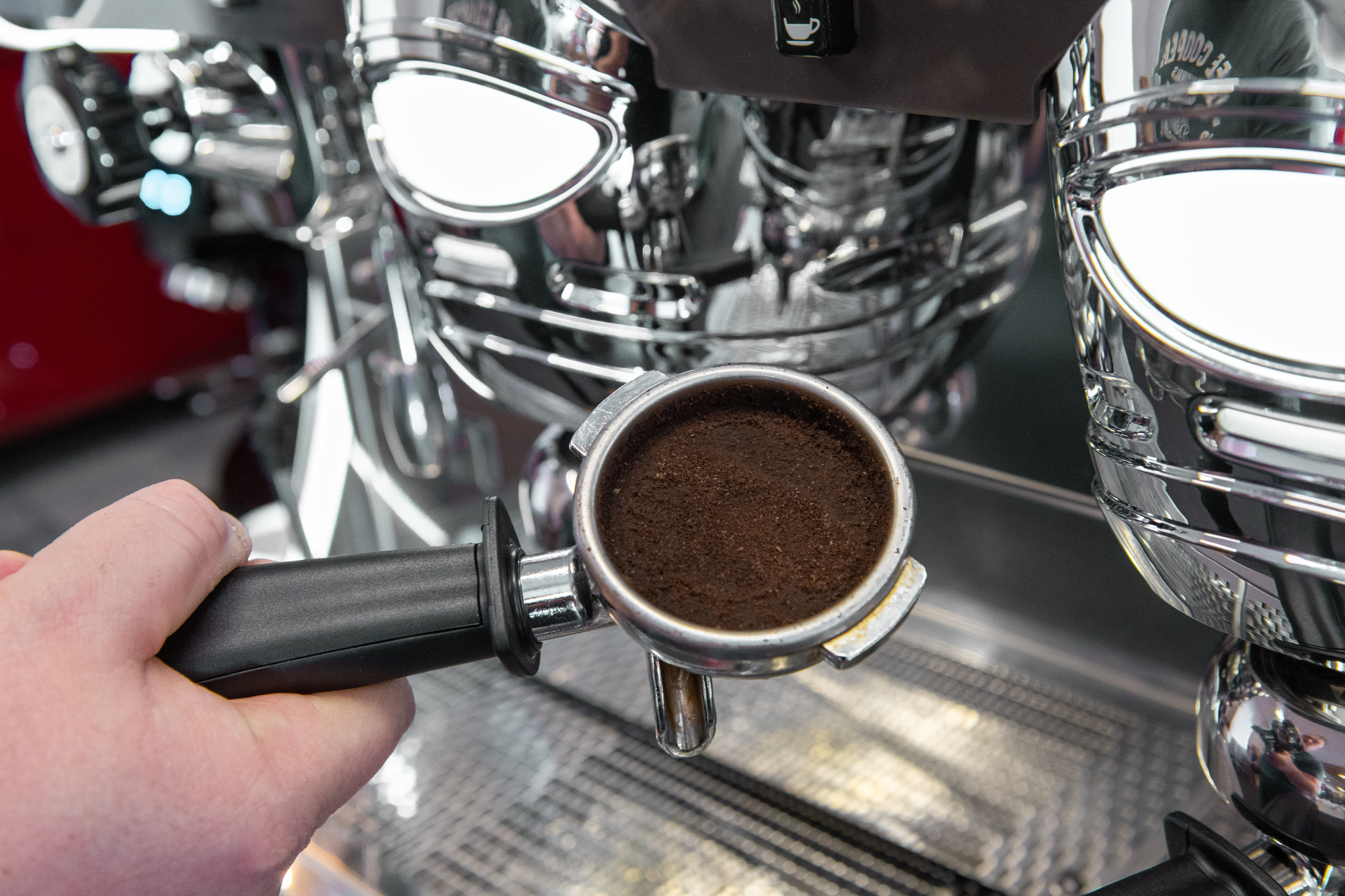 Nestlé Professional - Profesionální pákové kávovary