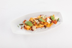 Pappardelle „alla‘ amatriciana