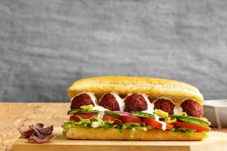 Falafel v bagetce