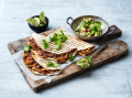 quesadillas-s-pikantnim-garden-gourmetr-veganskym-mletym-cernymi-fazolemi-dyni-2